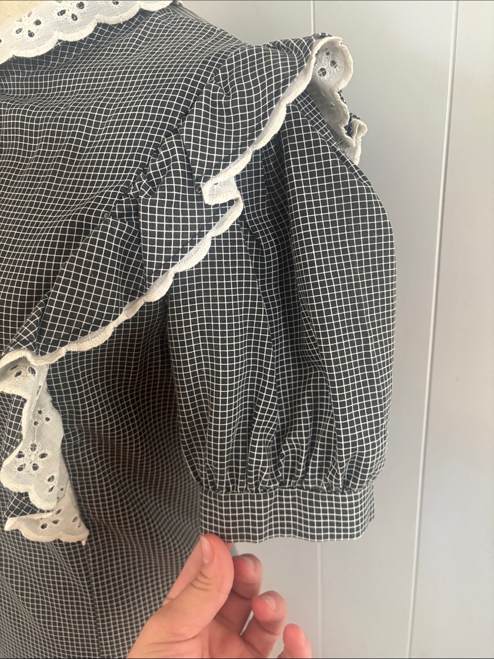 Vintage Soho MFG Medium Black White Check Prairie Ruffle Eyelet Blouse - Picture 4 of 5
